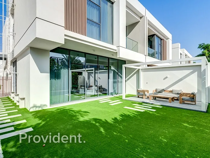Villa - Provident Estate