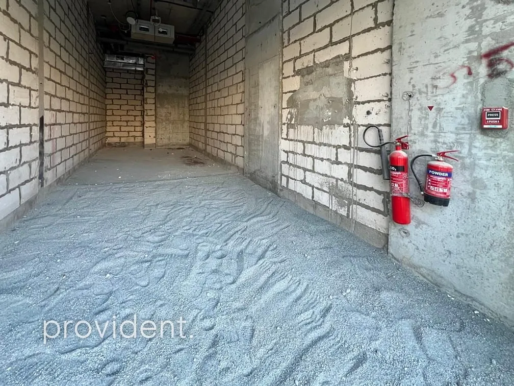 Retail,Studio - Provident Estate