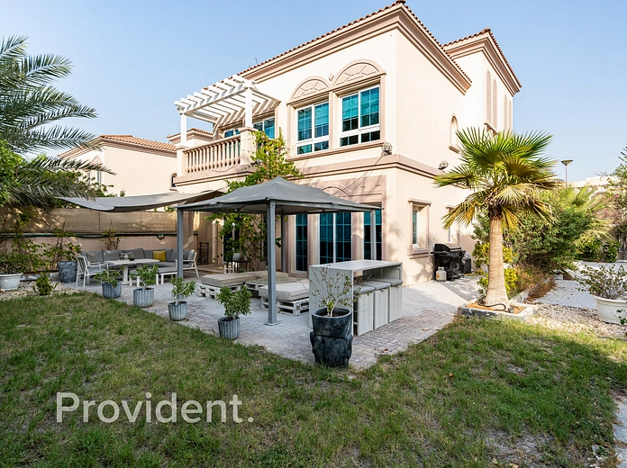 Villa - Provident Estate