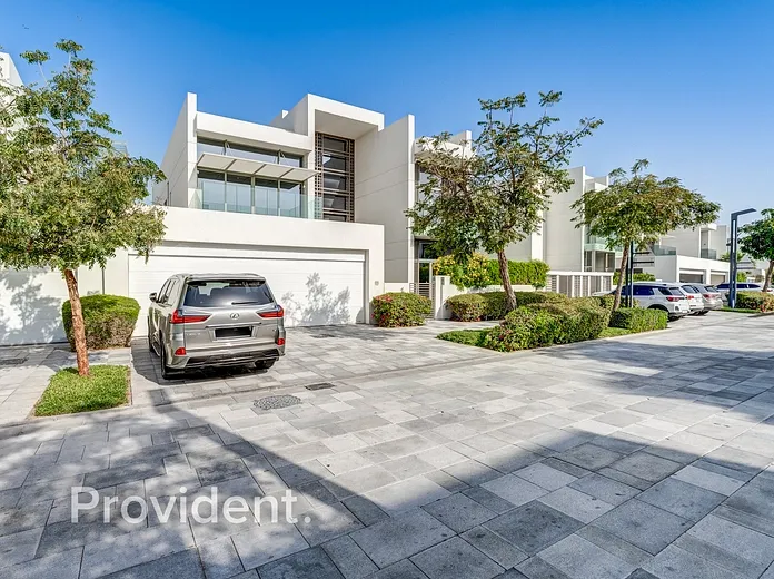 Villa - Provident Estate