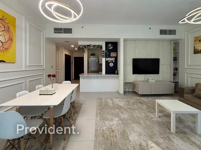 Apartment - Provident Estate