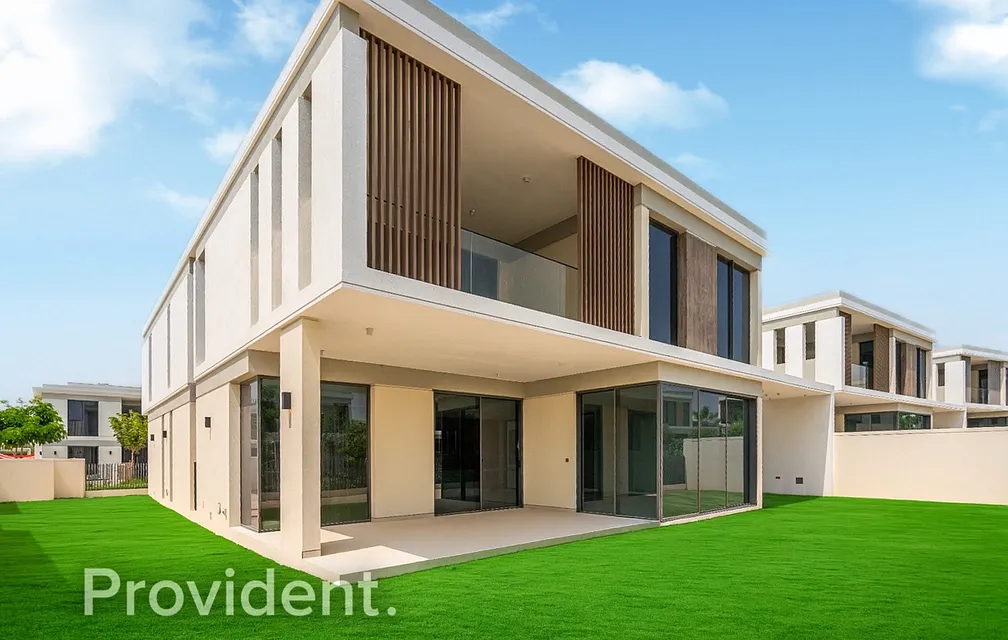 Villa - Provident Estate