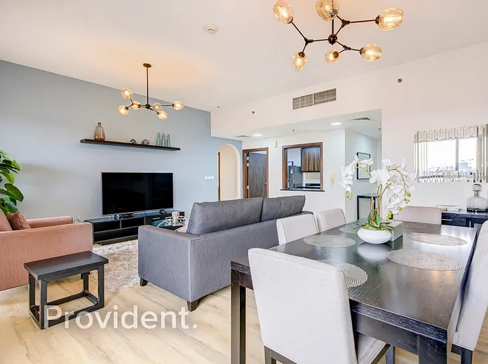 Apartment - Provident Estate