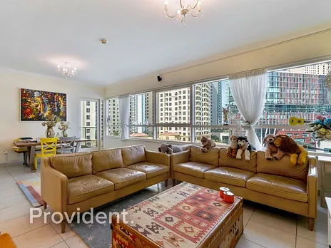 Apartment - Provident Estate