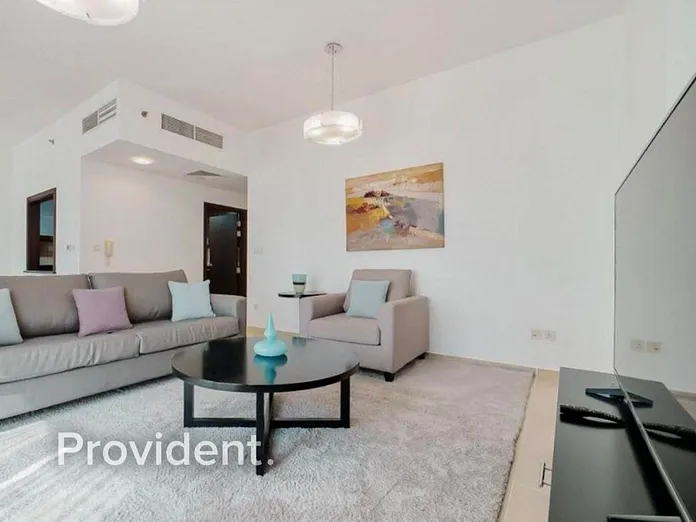 Apartment - Provident Estate
