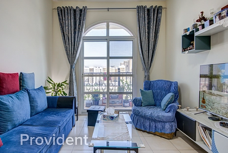 Apartment - Provident Estate