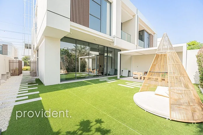 Villa - Provident Estate