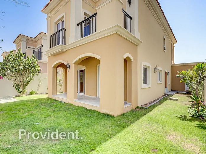 Villa - Provident Estate