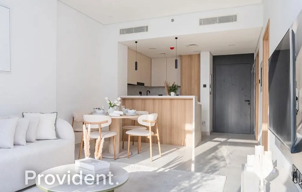 Apartment - Provident Estate