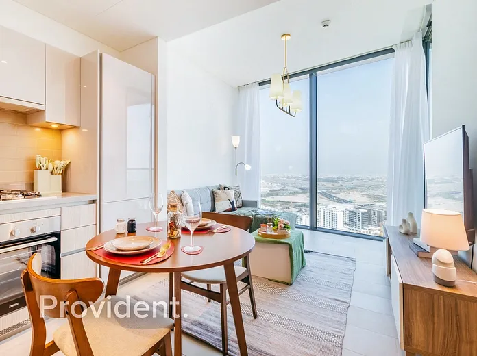 Apartment - Provident Estate