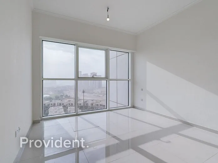 Apartment,Studio - Provident Estate