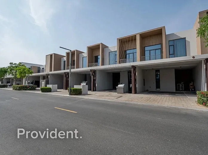 Villa - Provident Estate