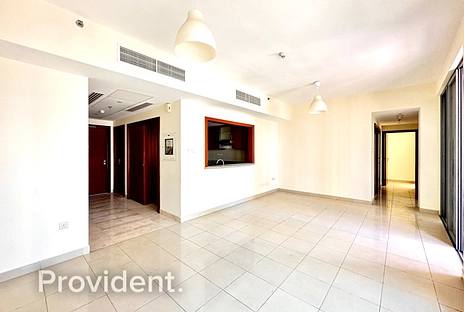 Apartment - Provident Estate