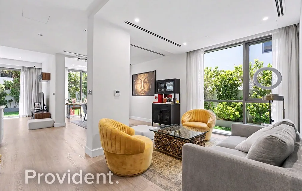 Villa - Provident Estate