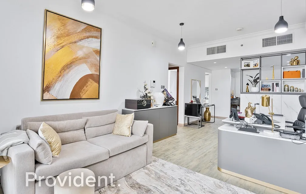 Apartment - Provident Estate