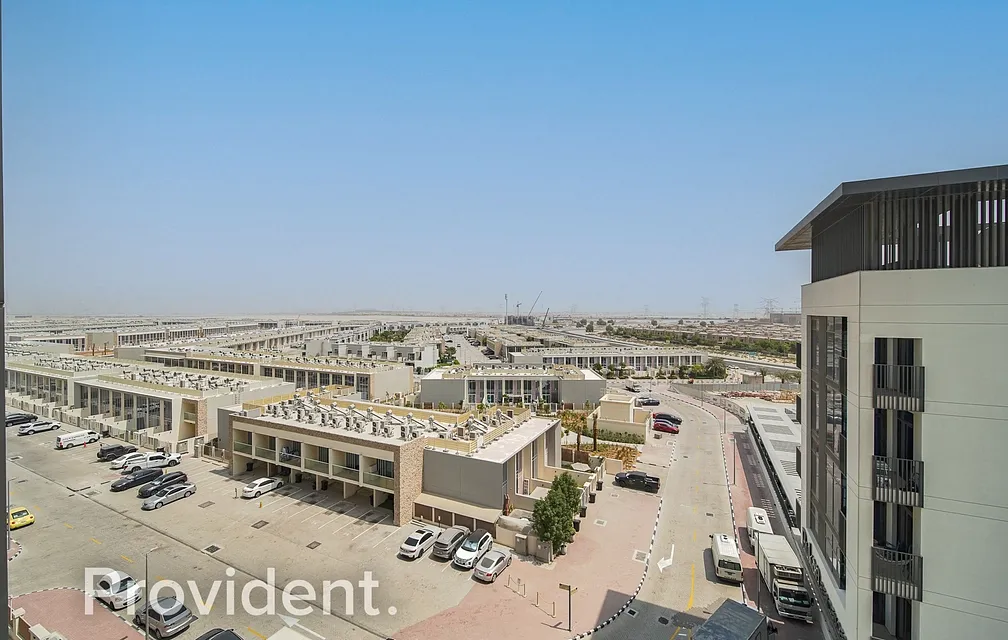 Apartment - Provident Estate