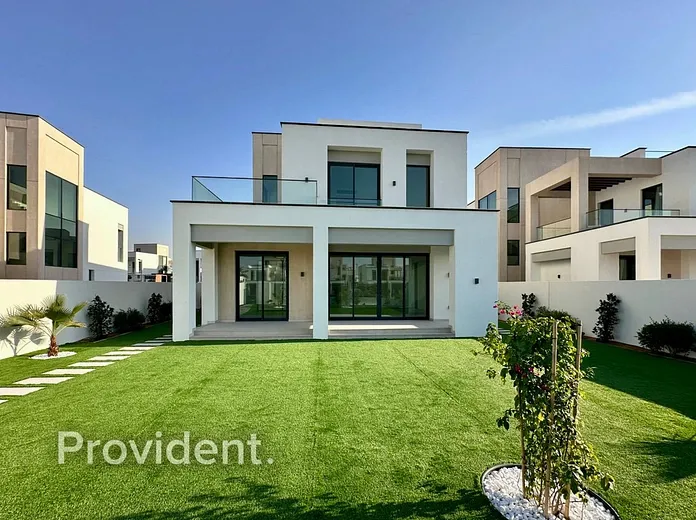 Villa - Provident Estate