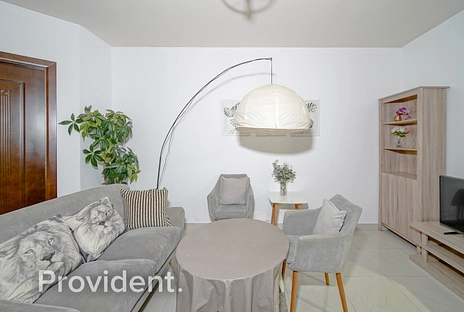 Apartment - Provident Estate