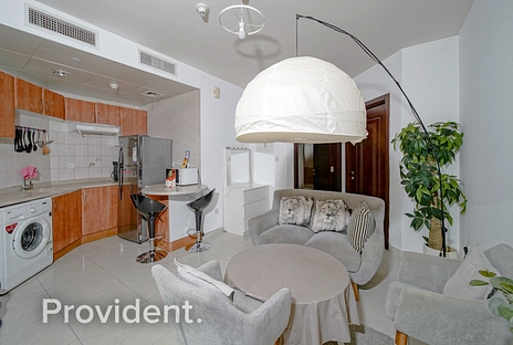 Apartment - Provident Estate