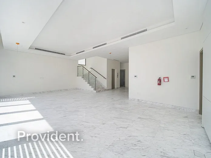 Villa - Provident Estate