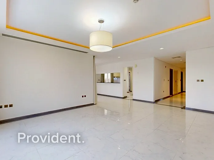 Villa - Provident Estate