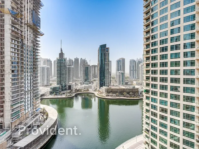 Apartment - Provident Estate