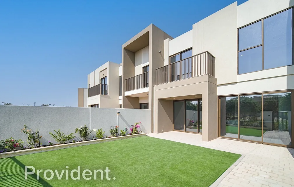 Villa - Provident Estate