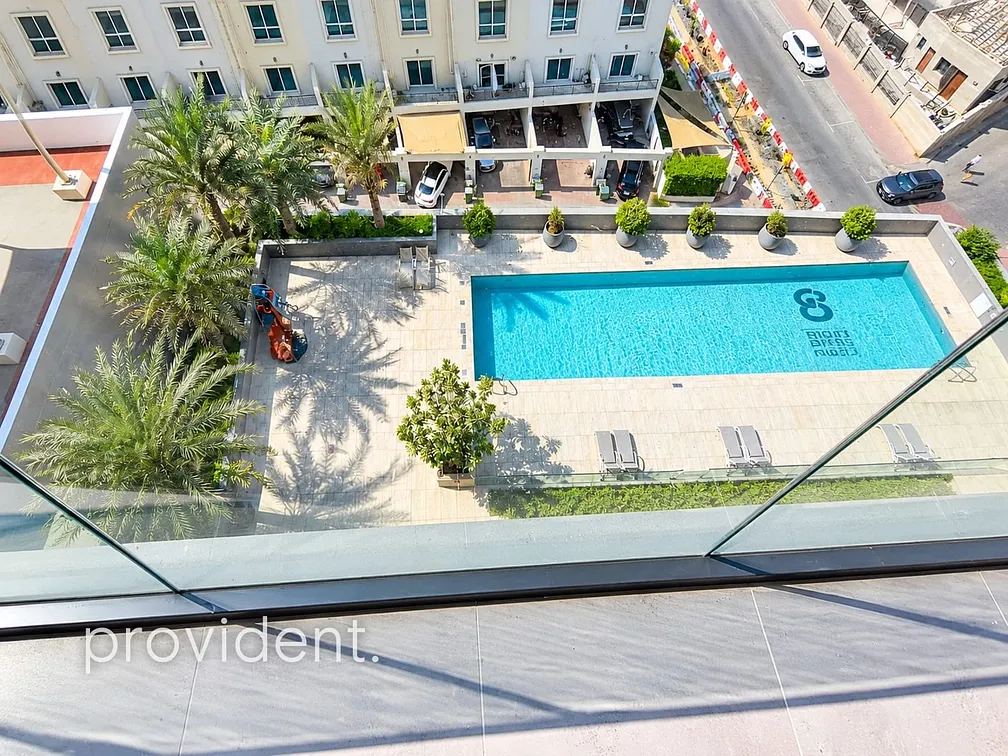 Apartment - Provident Estate