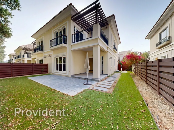 Villa - Provident Estate