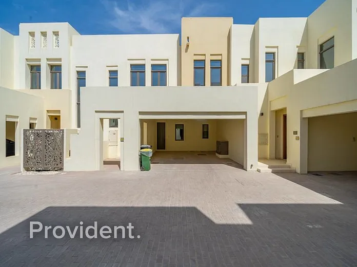 Villa - Provident Estate