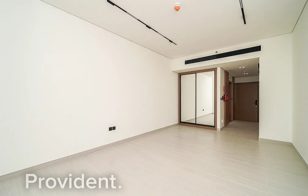 Apartment,Studio - Provident Estate