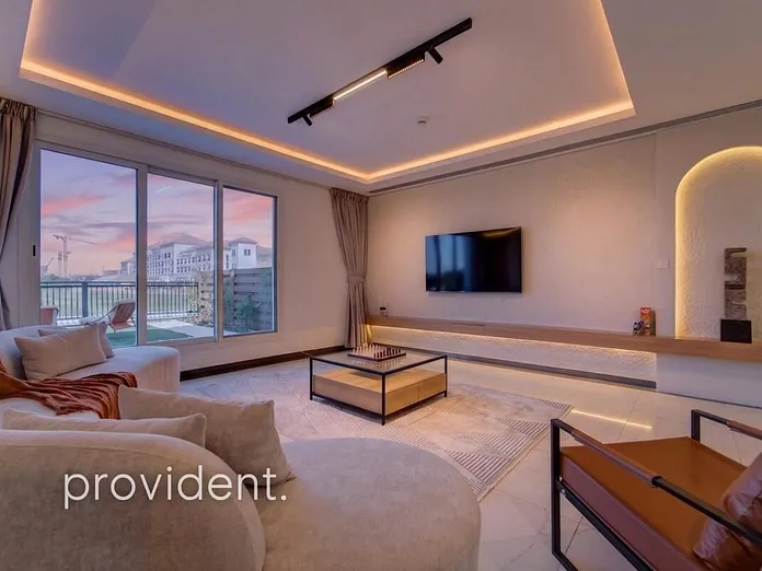 Villa - Provident Estate