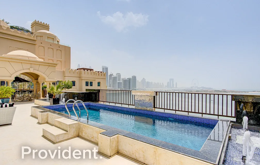 Penthouse - Provident Estate