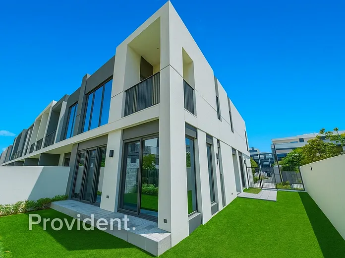 Villa - Provident Estate