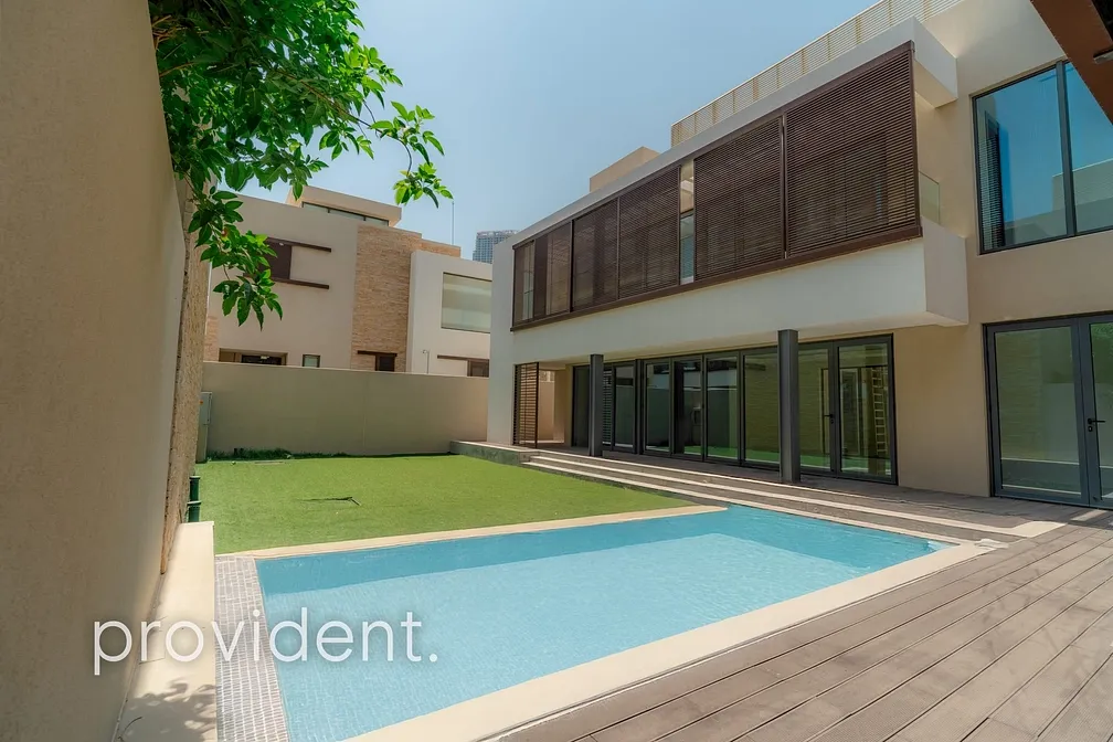Villa - Provident Estate