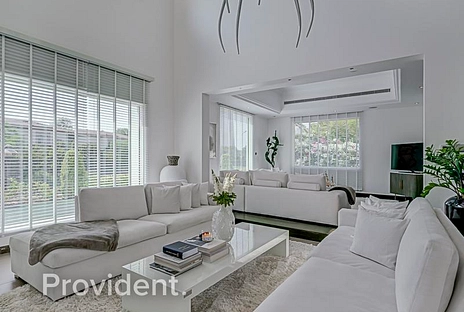 Villa - Provident Estate